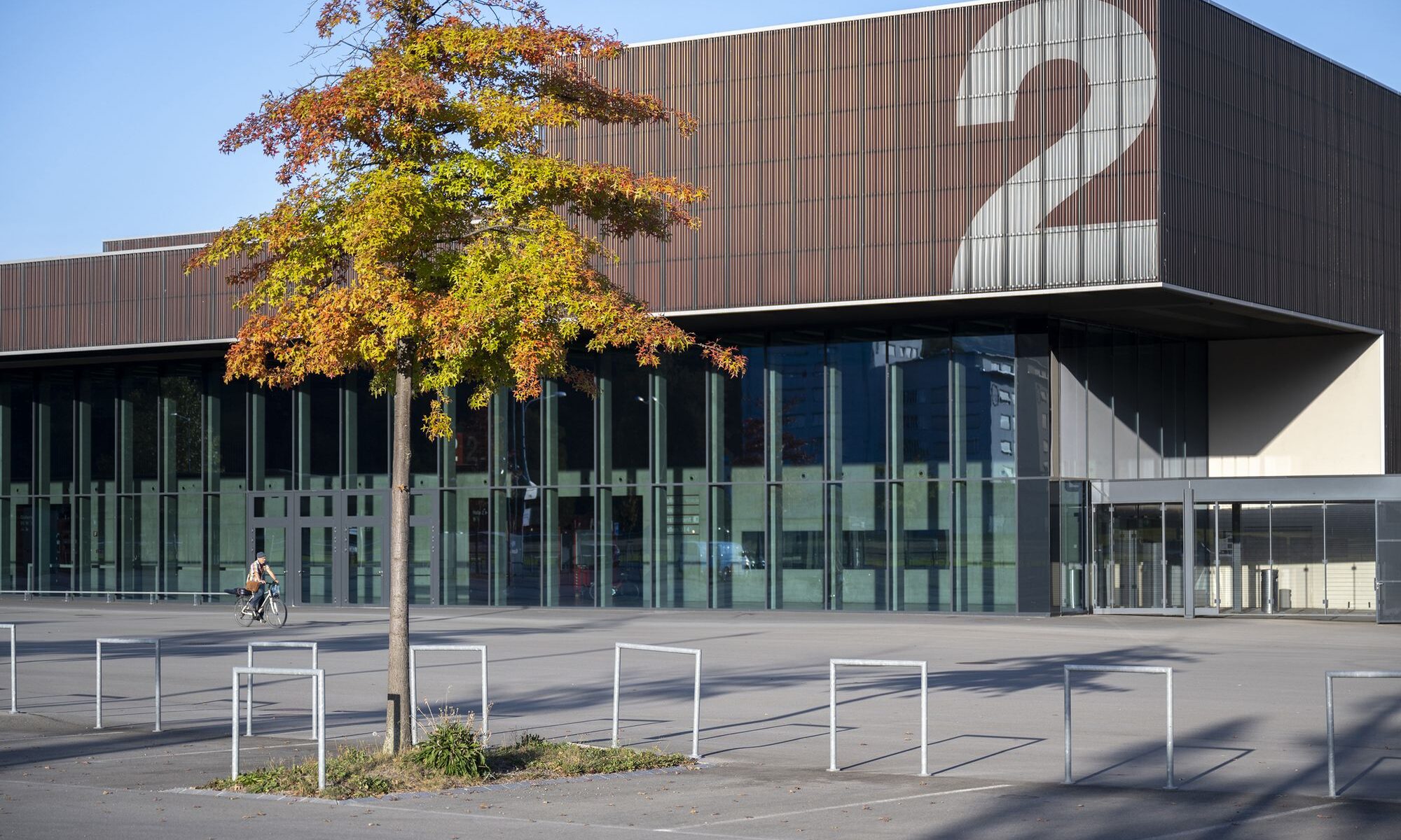 Messe Luzern, Aussenansicht Halle 2